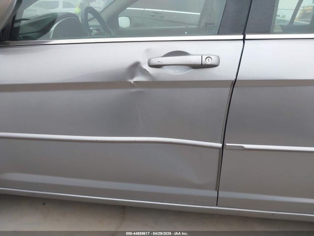 44989617 :رقم المزاد ، 1C3CCBBG6DN704145 vin ، 2013 Chrysler 200 Touring مزاد بيع