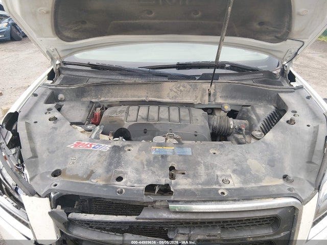 1GKKRPKD9EJ153523 GMC Acadia Sle-2