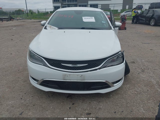 44989649 :رقم المزاد ، 1C3CCCCB1GN119289 vin ، 2016 Chrysler 200 C مزاد بيع