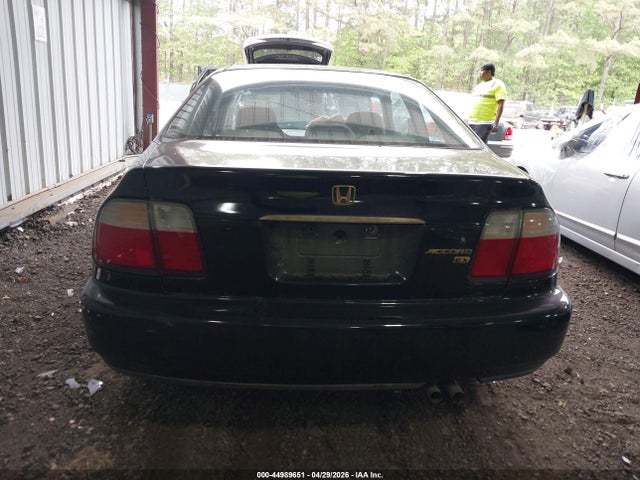 44989651 :رقم المزاد ، 1HGCD7258VA001550 vin ، 1997 Honda Accord Ex مزاد بيع