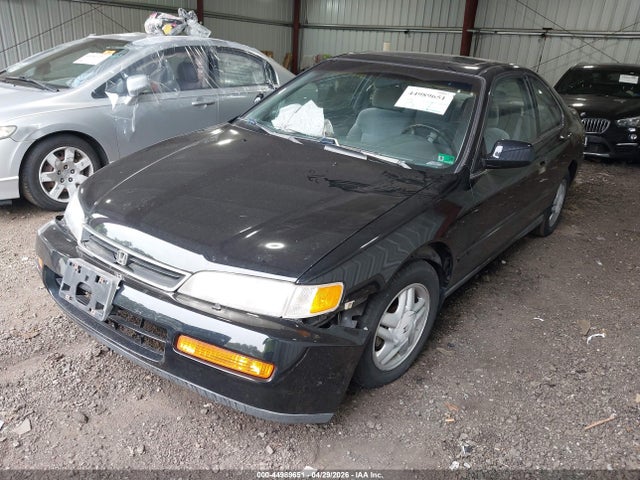 44989651 :رقم المزاد ، 1HGCD7258VA001550 vin ، 1997 Honda Accord Ex مزاد بيع