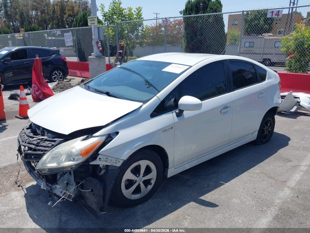 2015 Toyota Prius Three მანქანა იყიდება აუქციონზე, vin: JTDKN3DU4F0438960, აუქციონის ნომერი: 44989661