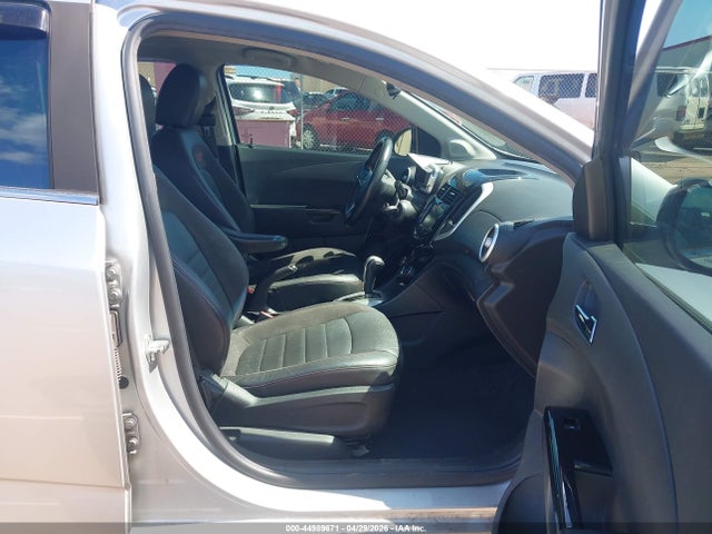 1G1JG6SB8E4103659 Chevrolet Sonic Rs Auto