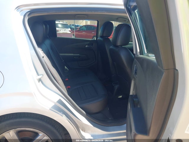 1G1JG6SB8E4103659 Chevrolet Sonic Rs Auto