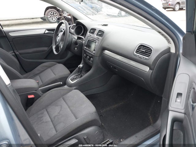 Продажа на аукционе авто 2012 Volkswagen Golf 2.5l 4-door, vin: WVWDB7AJ0CW220719, номер лота: 44989676