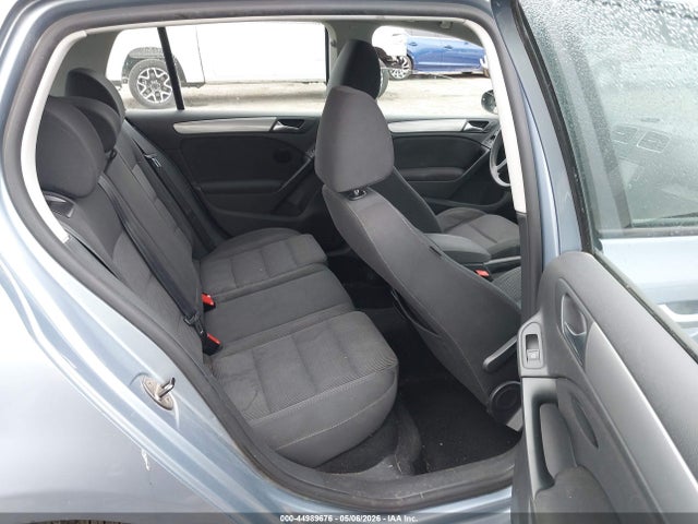 Продажа на аукционе авто 2012 Volkswagen Golf 2.5l 4-door, vin: WVWDB7AJ0CW220719, номер лота: 44989676
