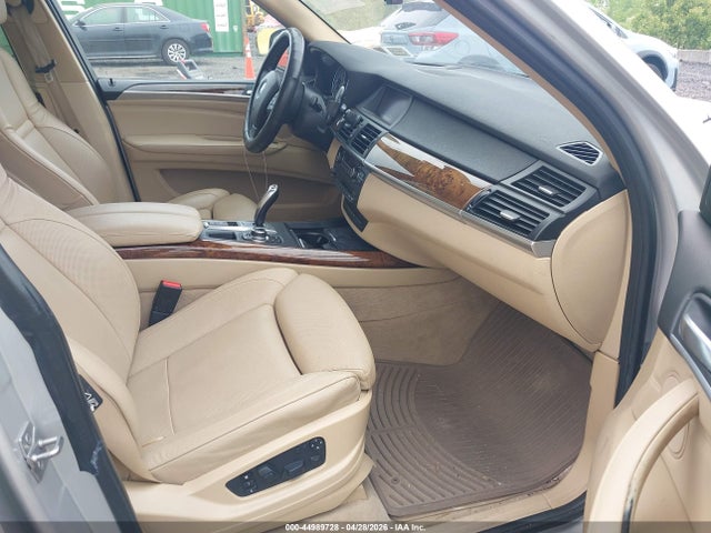 44989728 :رقم المزاد ، 5UXFE4C56AL277213 vin ، 2010 Bmw X5 Xdrive30i مزاد بيع