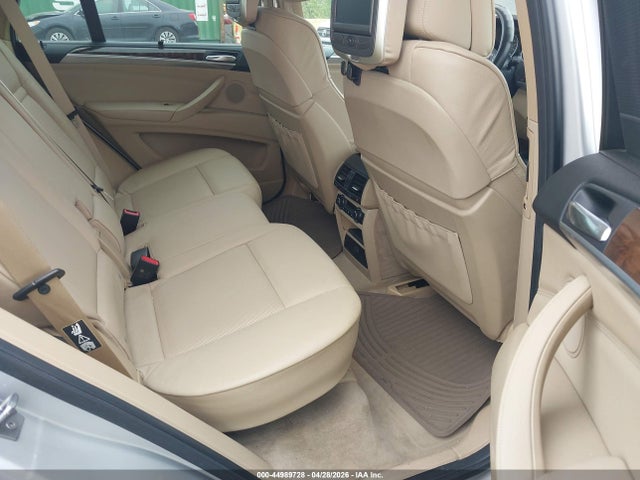 44989728 :رقم المزاد ، 5UXFE4C56AL277213 vin ، 2010 Bmw X5 Xdrive30i مزاد بيع