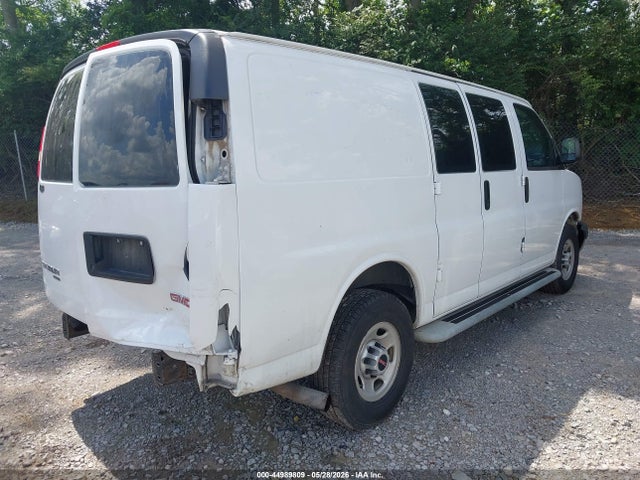 44989809 :رقم المزاد ، 1GTW7AFF6G1903409 vin ، 2016 Gmc Savana 2500 Work Van مزاد بيع