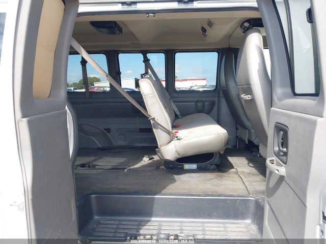 1GAZGYFG2E1117790 Chevrolet Express 3500 Lt