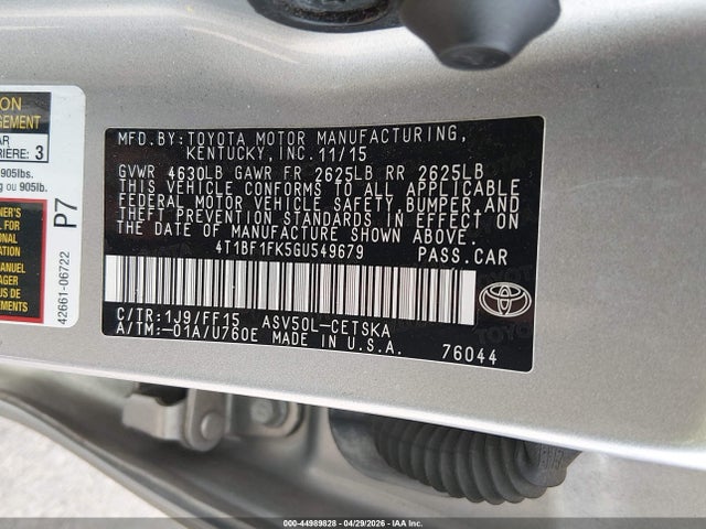 44989828 :رقم المزاد ، 4T1BF1FK5GU549679 vin ، 2016 Toyota Camry Se مزاد بيع