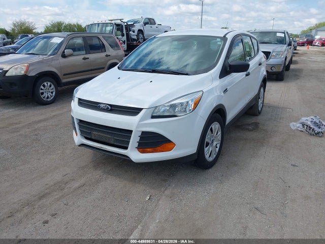 Ford ESCAPE S 2016 1FMCU0F73GUC21483 Image 2
