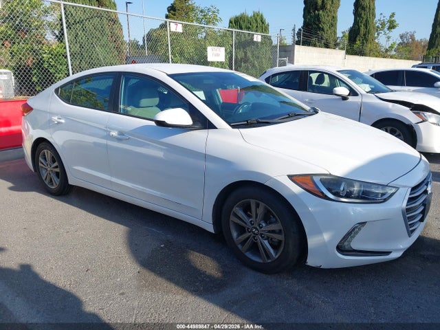 44989847 :رقم المزاد ، 5NPD84LF8HH084343 vin ، 2017 Hyundai Elantra Se مزاد بيع