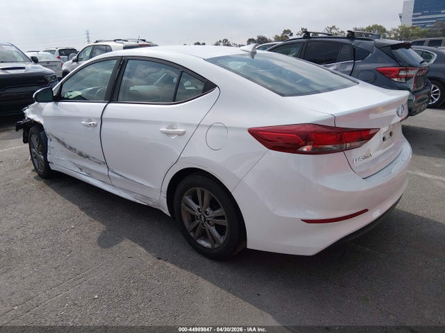 44989847 :رقم المزاد ، 5NPD84LF8HH084343 vin ، 2017 Hyundai Elantra Se مزاد بيع