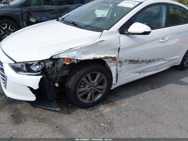 44989847 :رقم المزاد ، 5NPD84LF8HH084343 vin ، 2017 Hyundai Elantra Se مزاد بيع