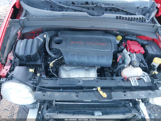 44989850 :رقم المزاد ، ZACCJBAB7JPH24186 vin ، 2018 Jeep Renegade Sport 4x4 مزاد بيع