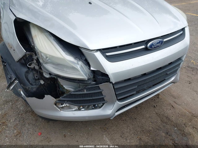 44989852 :رقم المزاد ، 1FMCU0GX4DUA52360 vin ، 2013 Ford Escape Se مزاد بيع