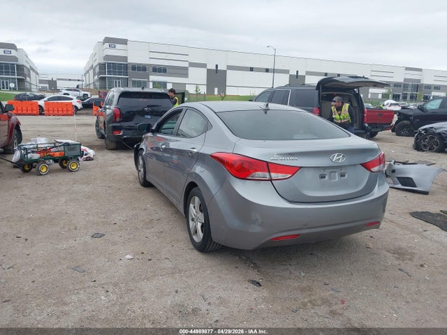 Продаж на аукціоні авто 2013 Hyundai Elantra Gls, vin: KMHDH4AE3DU729387, номер лоту: 44989877