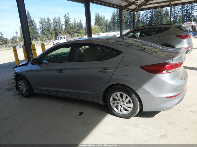 5NPD74LF9HH104070 Hyundai ELANTRA SE