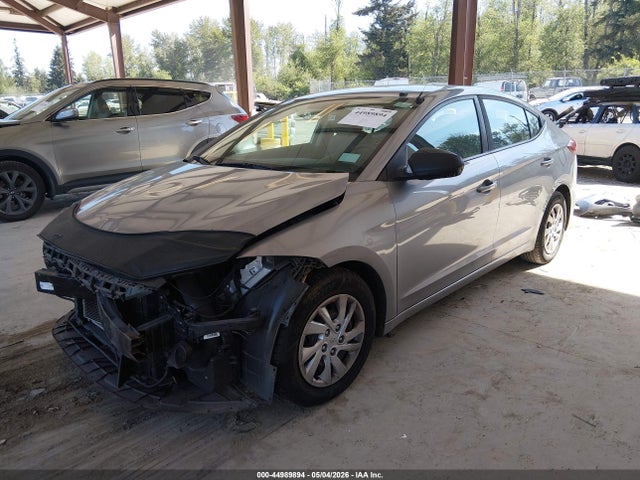 5NPD74LF9HH104070 Hyundai ELANTRA SE