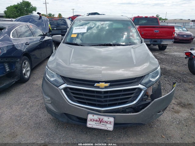 44989896 :رقم المزاد ، 3GNAXUEU0JS558743 vin ، 2018 Chevrolet Equinox Lt مزاد بيع