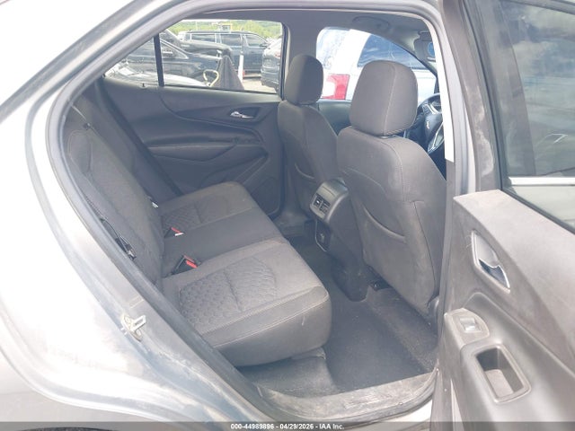 44989896 :رقم المزاد ، 3GNAXUEU0JS558743 vin ، 2018 Chevrolet Equinox Lt مزاد بيع
