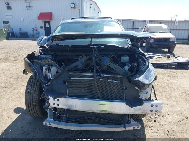 5TDKDRBHXPS012975 Toyota Highlander Le