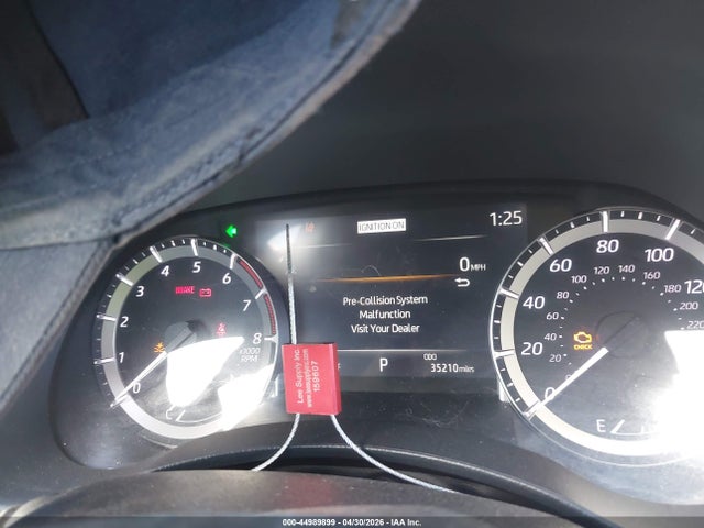 5TDKDRBHXPS012975 Toyota Highlander Le