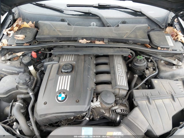 44989918 :رقم المزاد ، WBAPH5G5XBNM76524 vin ، 2011 Bmw 328i مزاد بيع