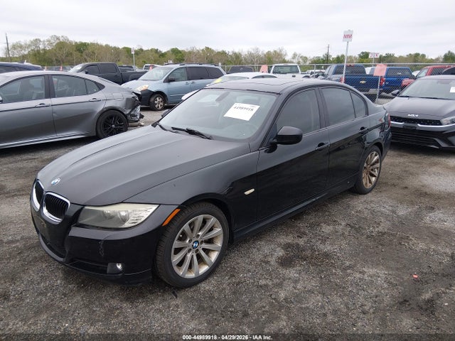 44989918 :رقم المزاد ، WBAPH5G5XBNM76524 vin ، 2011 Bmw 328i مزاد بيع