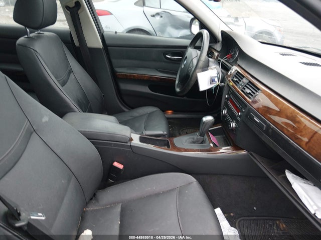 44989918 :رقم المزاد ، WBAPH5G5XBNM76524 vin ، 2011 Bmw 328i مزاد بيع