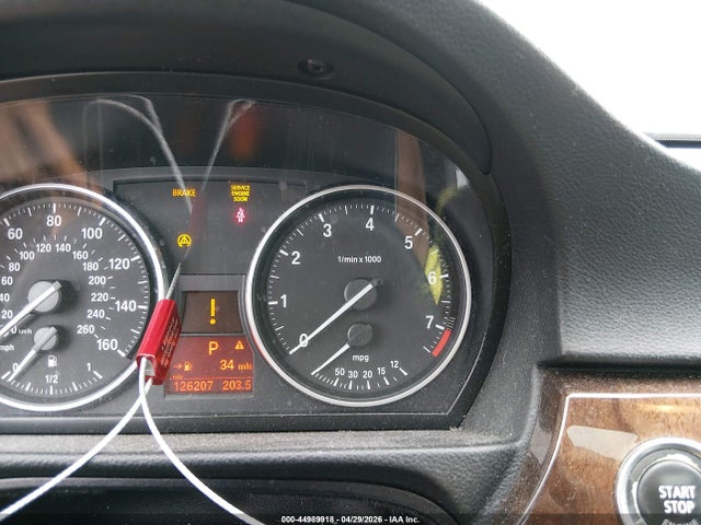 44989918 :رقم المزاد ، WBAPH5G5XBNM76524 vin ، 2011 Bmw 328i مزاد بيع