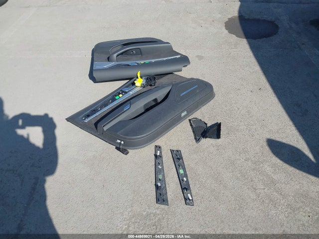 WAUJGAFD7FN022490 Audi A8 3.0t
