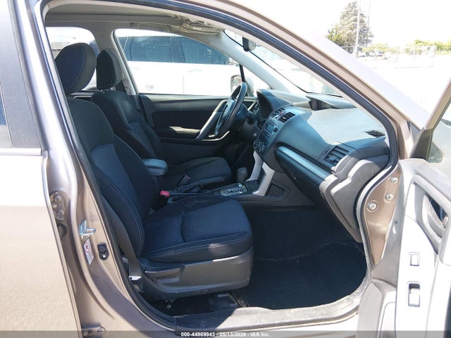 Subaru Forester 2.5i Premium 2014 JF2SJAEC5EH401388 Image 5