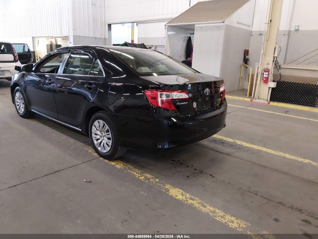 Toyota CAMRY LE 2014 4T4BF1FK1ER425590 Image 3