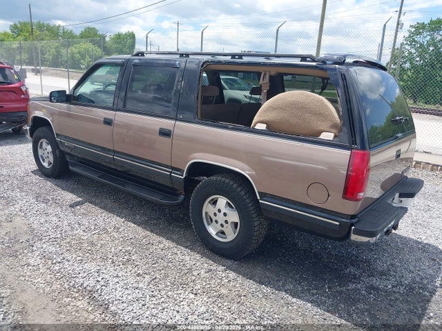 Aukcja sprzedaży 1995 Chevrolet Suburban K1500, vin: 1GNFK16K9SJ338584, numer aukcji: 44989995