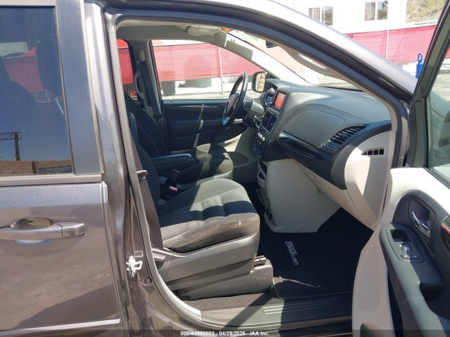 2C4RDGBG6HR713887 Dodge Grand Caravan Se