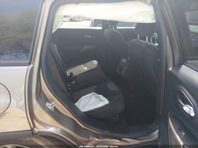 1C4PJLAB2HW591504 Jeep Cherokee Sport Fwd