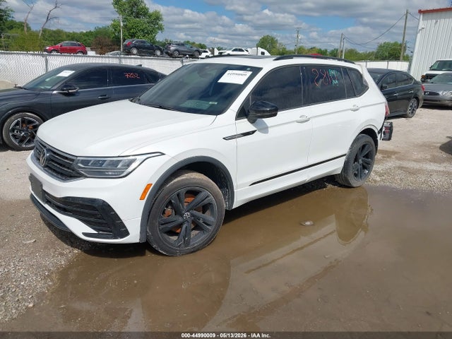 2023 Volkswagen Tiguan 2.0t Se R-line Black მანქანა იყიდება აუქციონზე, vin: 3VV8B7AX9PM072566, აუქციონის ნომერი: 44990009