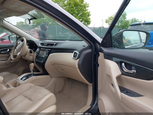 Aukcja sprzedaży 2015 Nissan Rogue Sl, vin: 5N1AT2MVXFC847852, numer aukcji: 44990021