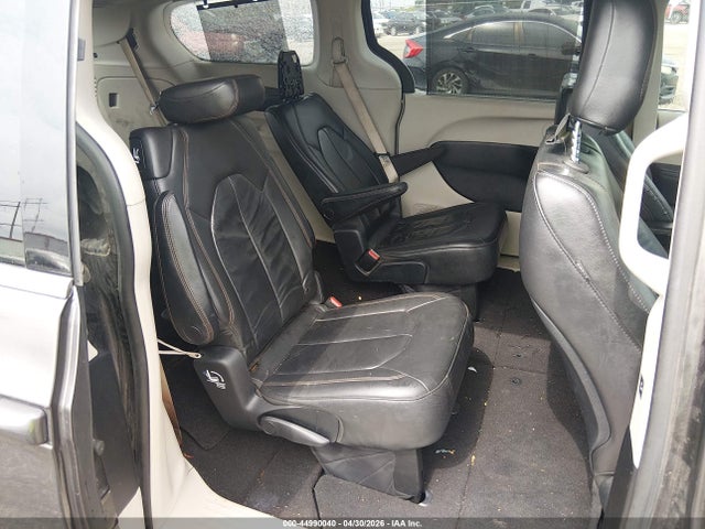Aukcja sprzedaży 2017 Chrysler Pacifica Touring-l, vin: 2C4RC1BG1HR611235, numer aukcji: 44990040