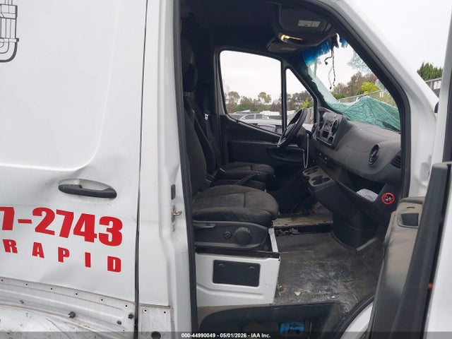 44990049 :رقم المزاد ، WD4PE7ED3KT010274 vin ، 2019 Mercedes-benz Sprinter 1500 Standard Roof I4 مزاد بيع