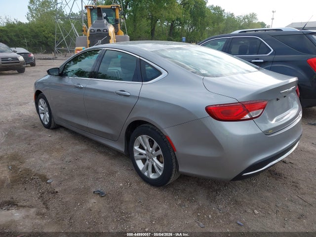 44990057 :رقم المزاد ، 1C3CCCAB8FN585948 vin ، 2015 Chrysler 200 Limited مزاد بيع