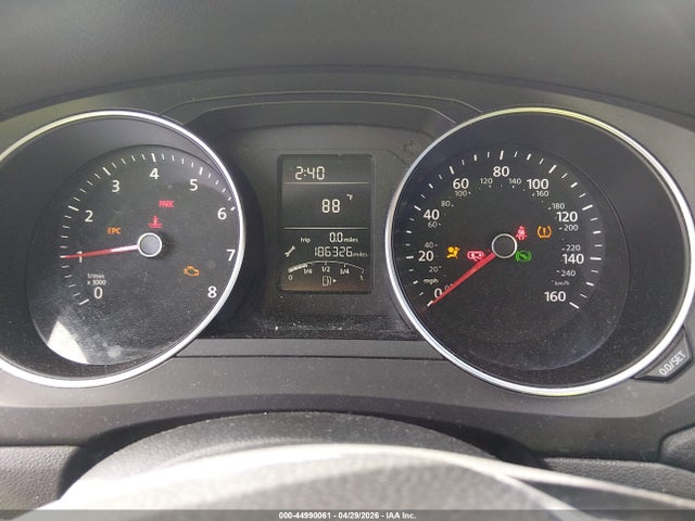 2018 Volkswagen Jetta 1.4t S მანქანა იყიდება აუქციონზე, vin: 3VW2B7AJXJM230188, აუქციონის ნომერი: 44990061