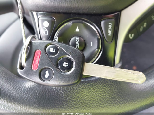 44990090 :رقم المزاد ، 19XFB2F53DE079664 vin ، 2013 Honda Civic Lx مزاد بيع