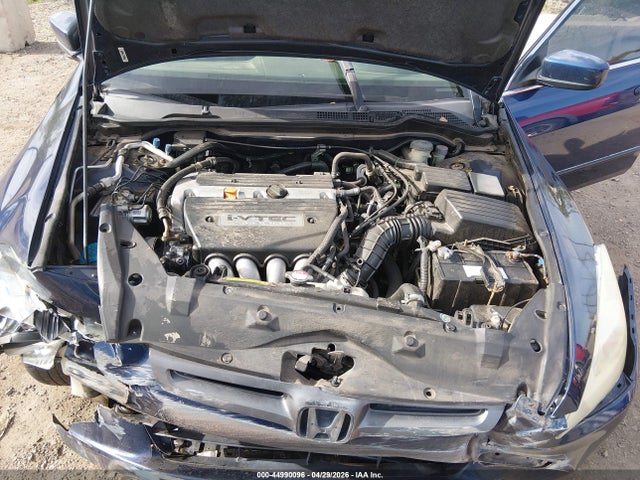 44990096 :رقم المزاد ، 1HGCM55455A062717 vin ، 2005 Honda Accord 2.4 Lx مزاد بيع
