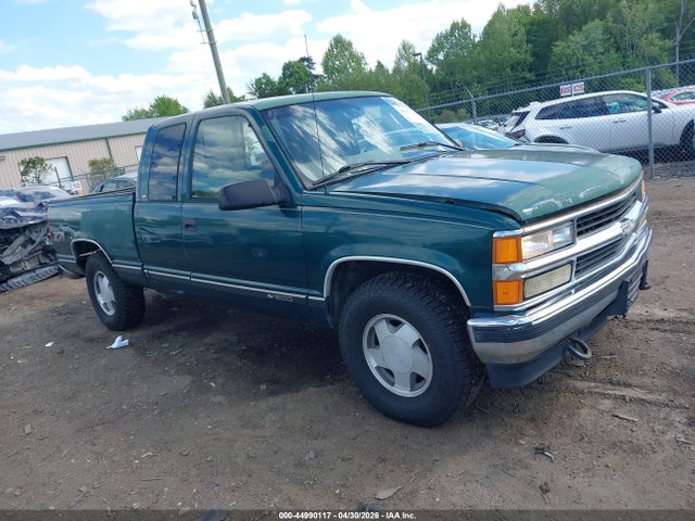 Auction sale of the 1997 Chevrolet K1500 Fleetside, vin: 2GCEK19R5V1272949, lot number: 44990117