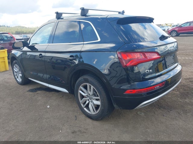 Продаж на аукціоні авто 2018 Audi Q5 2.0t Premium/2.0t Tech Premium, vin: WA1ANAFY4J2132767, номер лоту: 44990127
