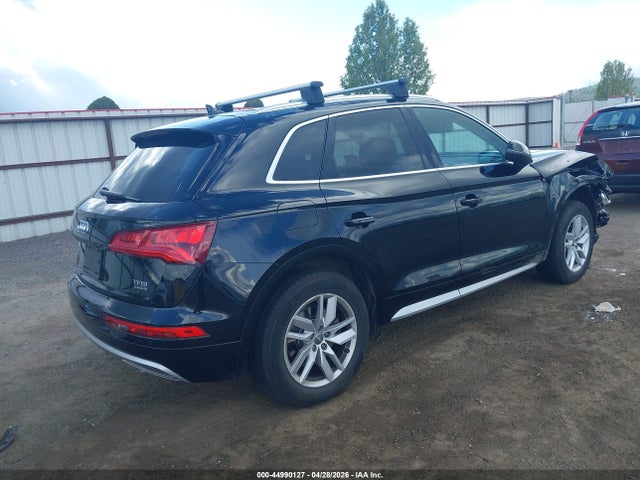 Продаж на аукціоні авто 2018 Audi Q5 2.0t Premium/2.0t Tech Premium, vin: WA1ANAFY4J2132767, номер лоту: 44990127