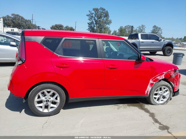 KNDJ23AU6R7226131 KIA SOUL LX